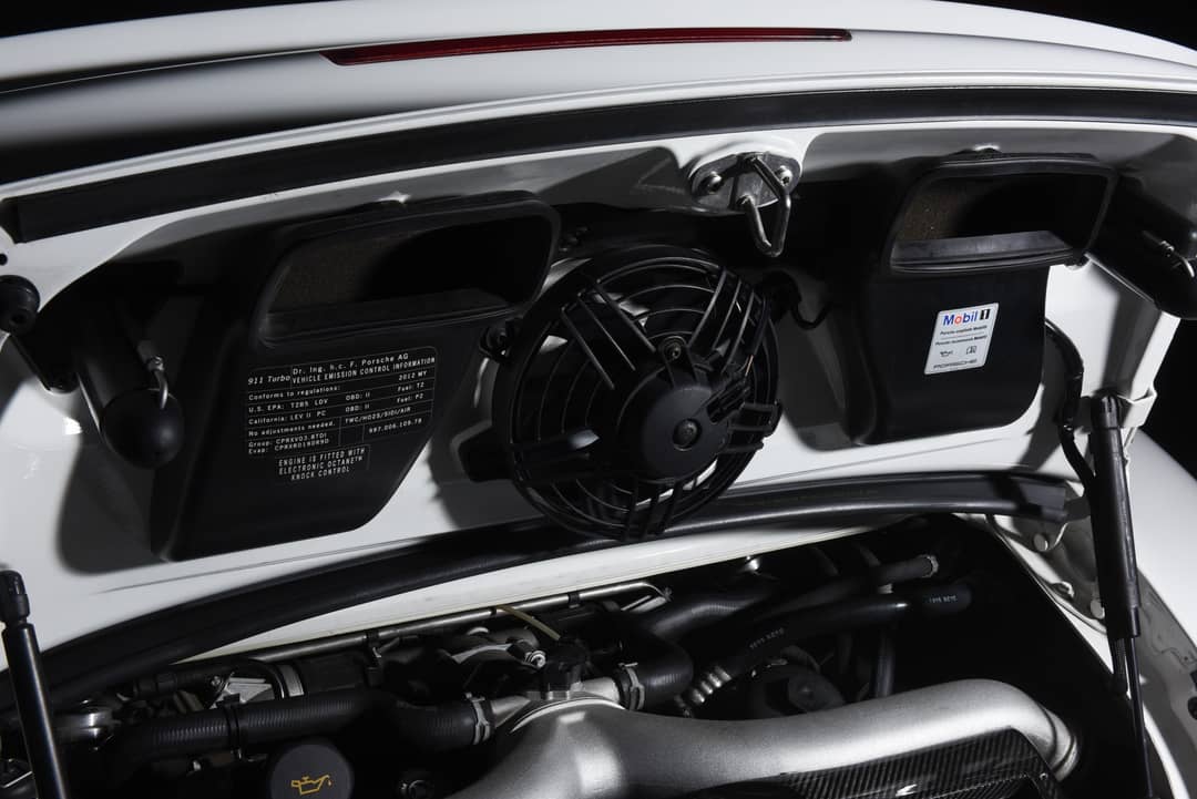 2012 Porsche 911 Turbo S — photo 29