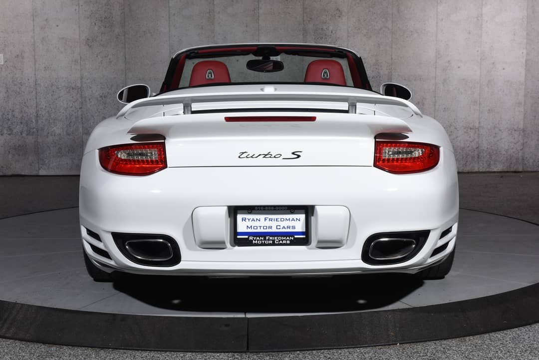 2012 Porsche 911 Turbo S — photo 31