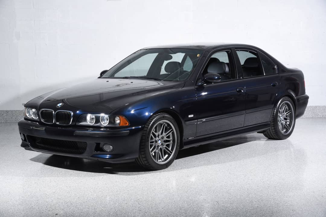 2003 BMW M5 — photo 2