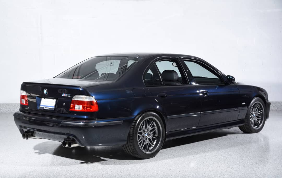 2003 BMW M5 — photo 3