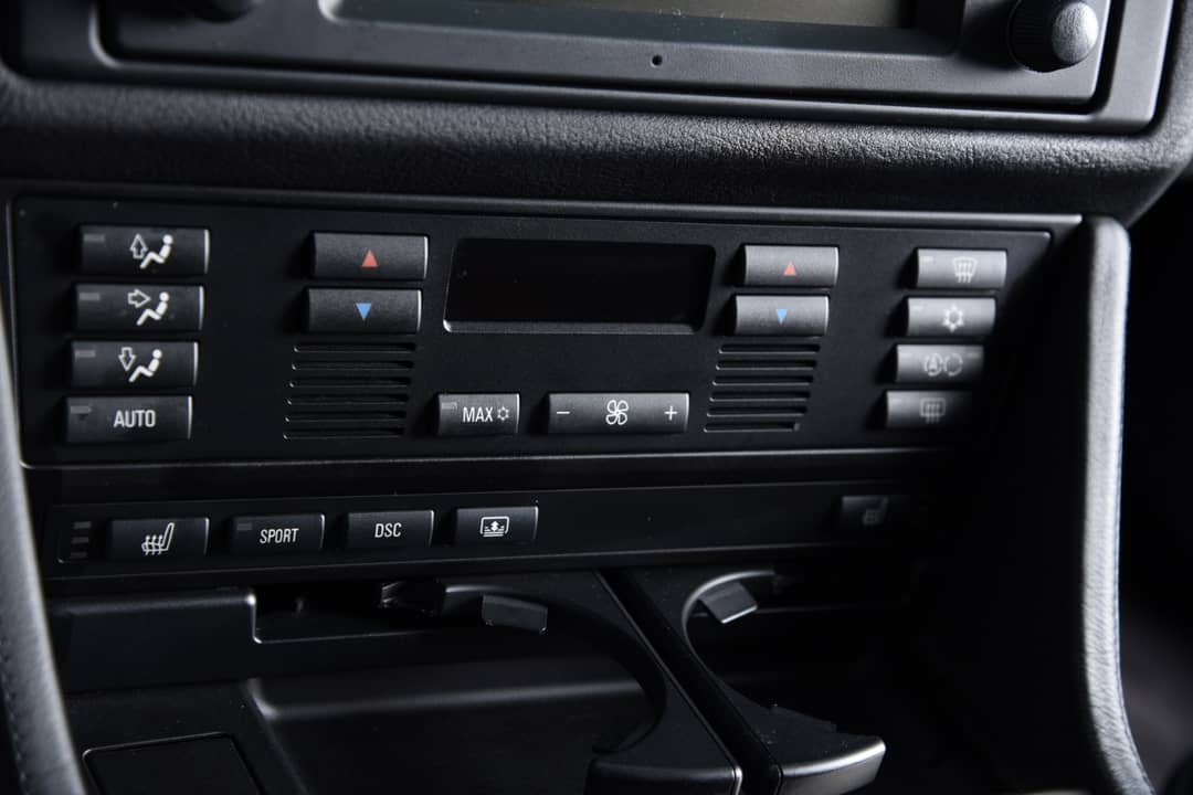 2003 BMW M5 — photo 21