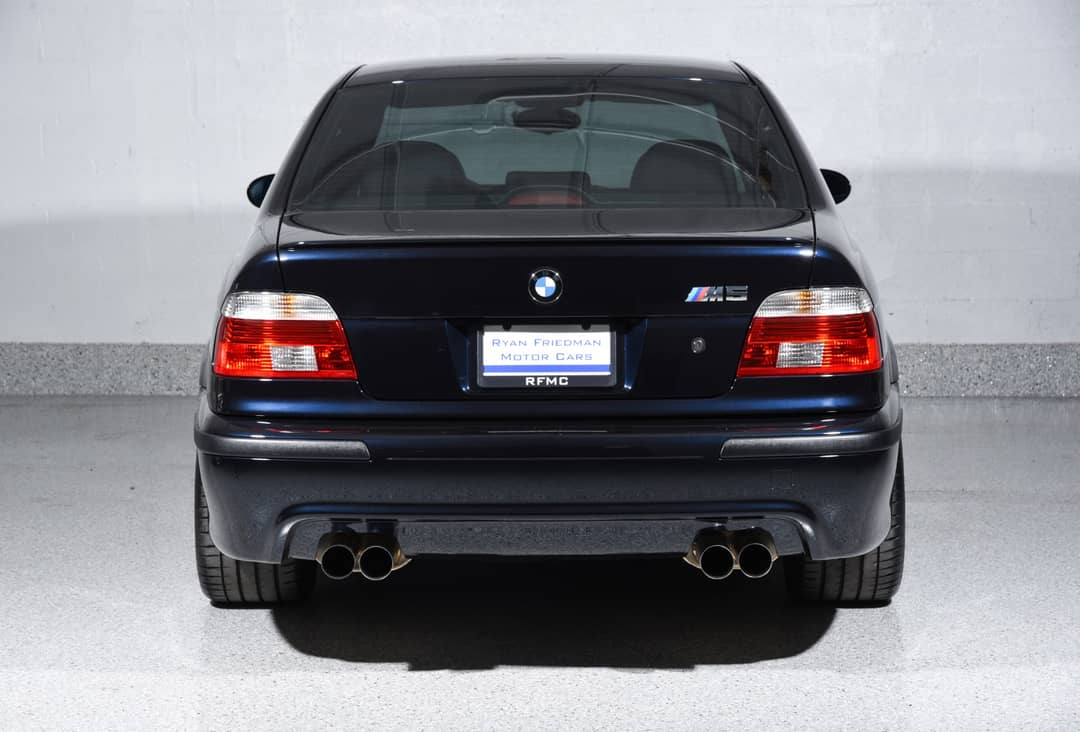 2003 BMW M5 — photo 9