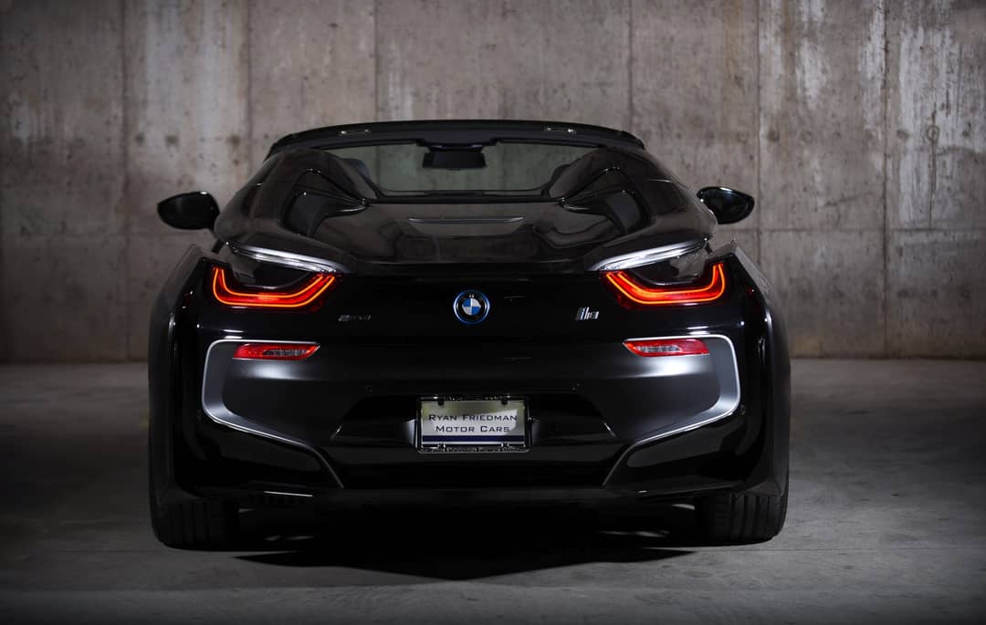 2019 BMW i8 — photo 27
