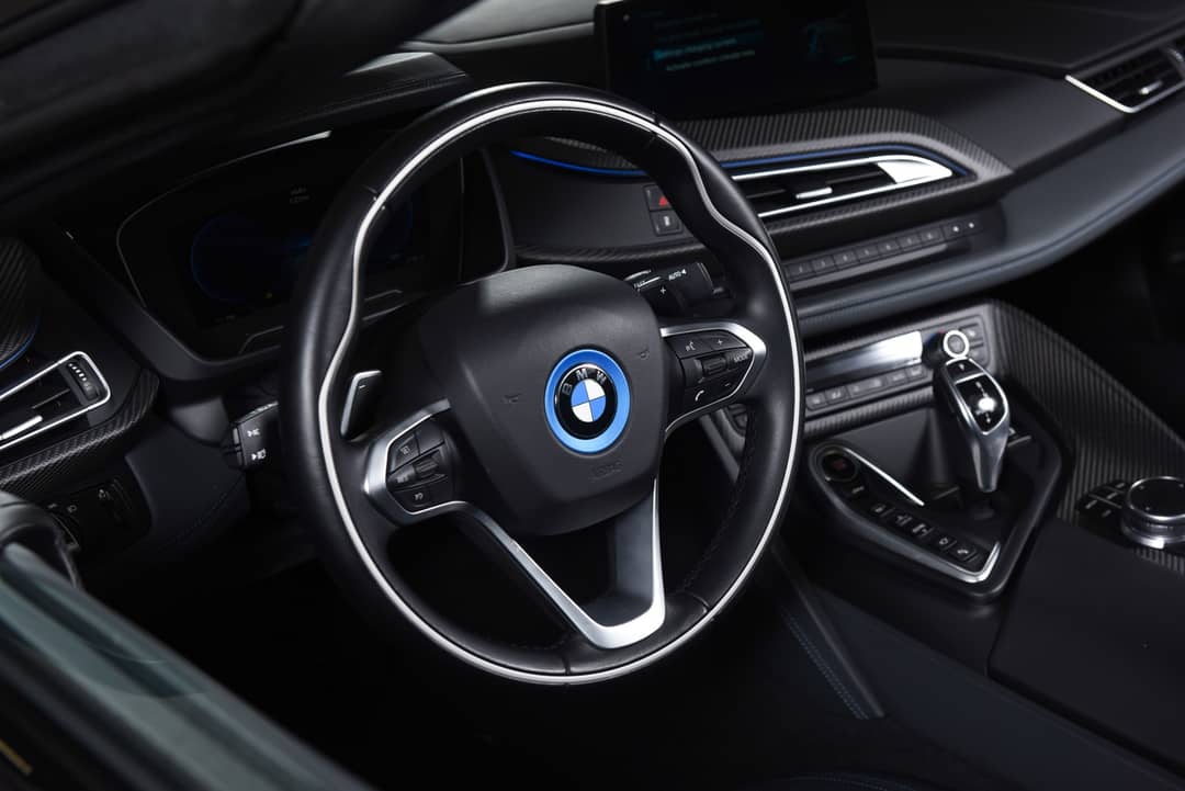 2019 BMW i8 — photo 41