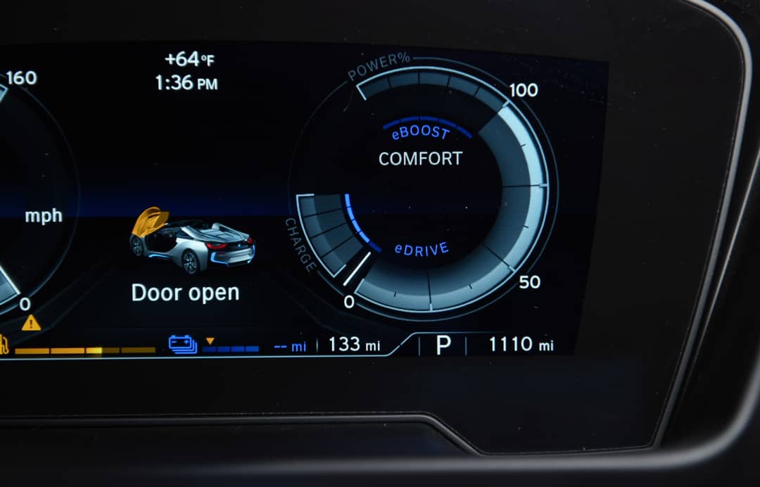 2019 BMW i8 — photo 50