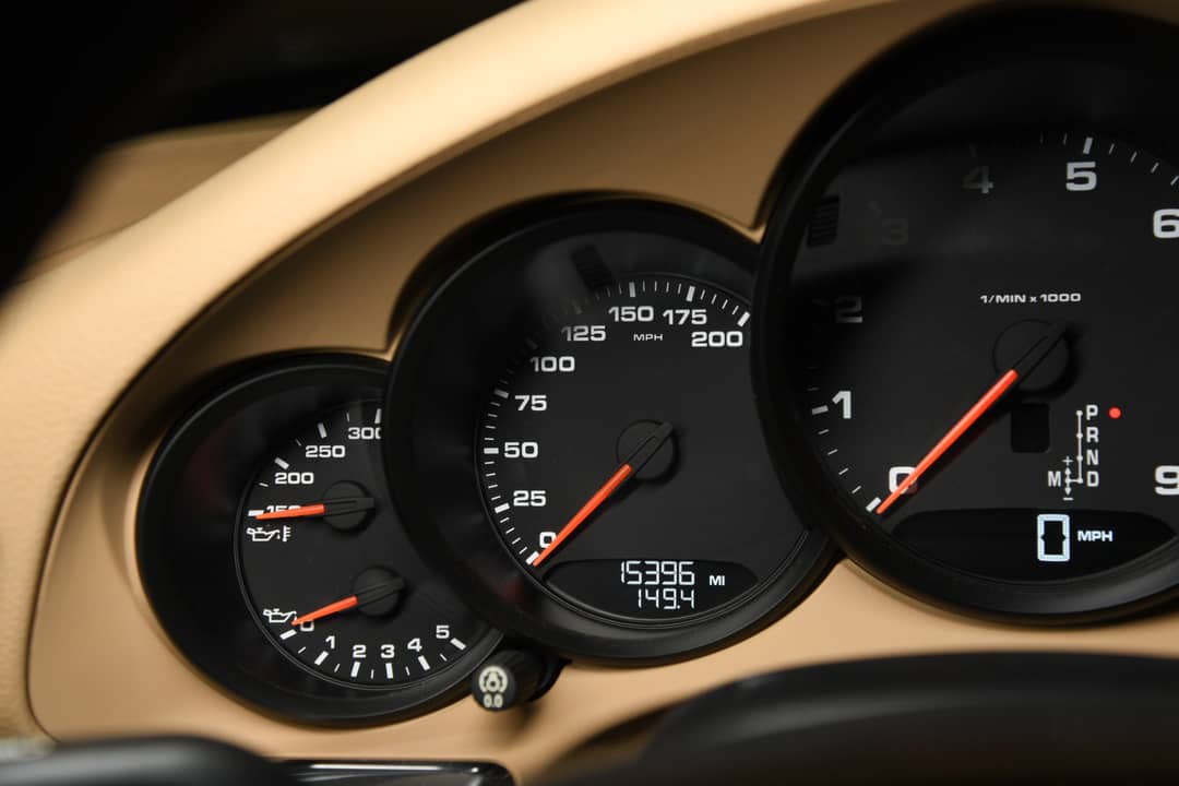 2014 Porsche 911 Carrera 4 — photo 20