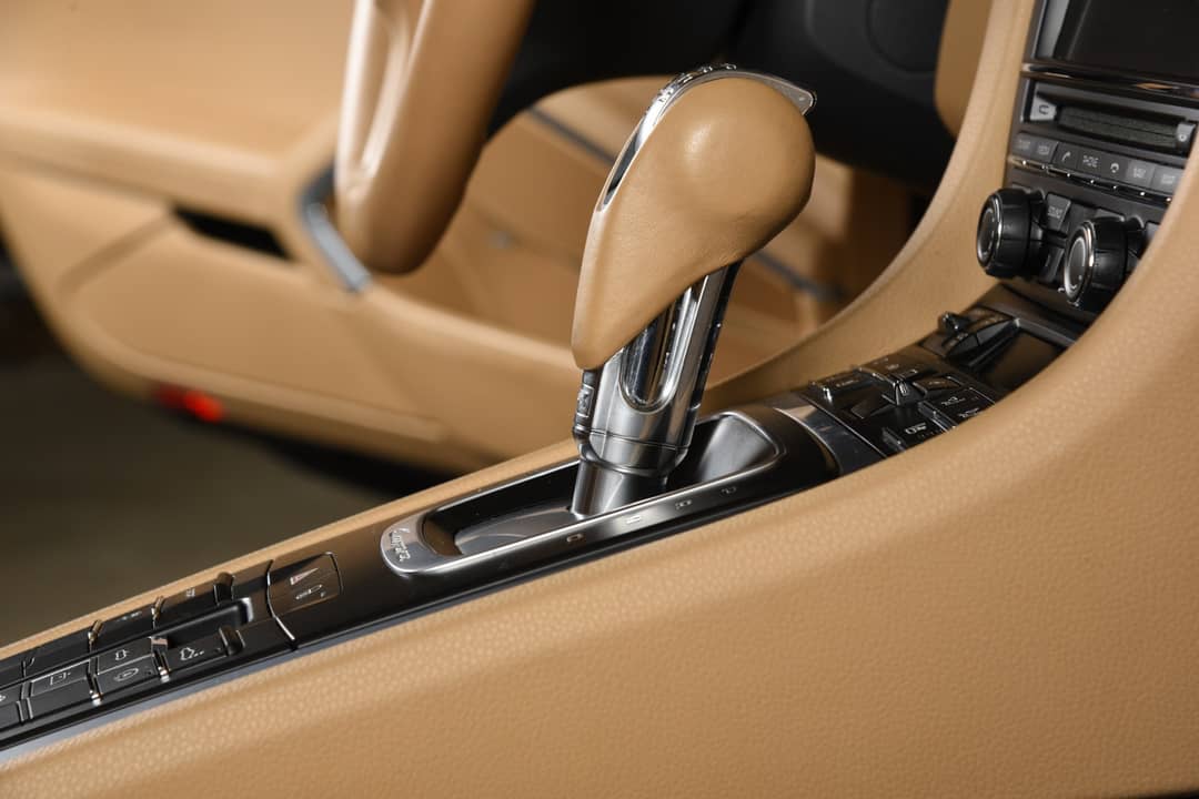 2014 Porsche 911 Carrera 4 — photo 31