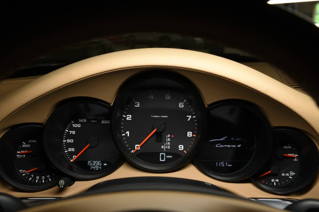 2014 Porsche 911 Carrera 4 — photo 6