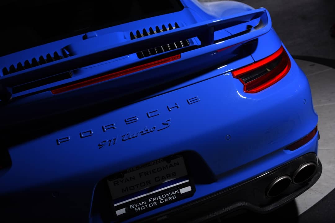 2018 Porsche 911 Turbo S — photo 12