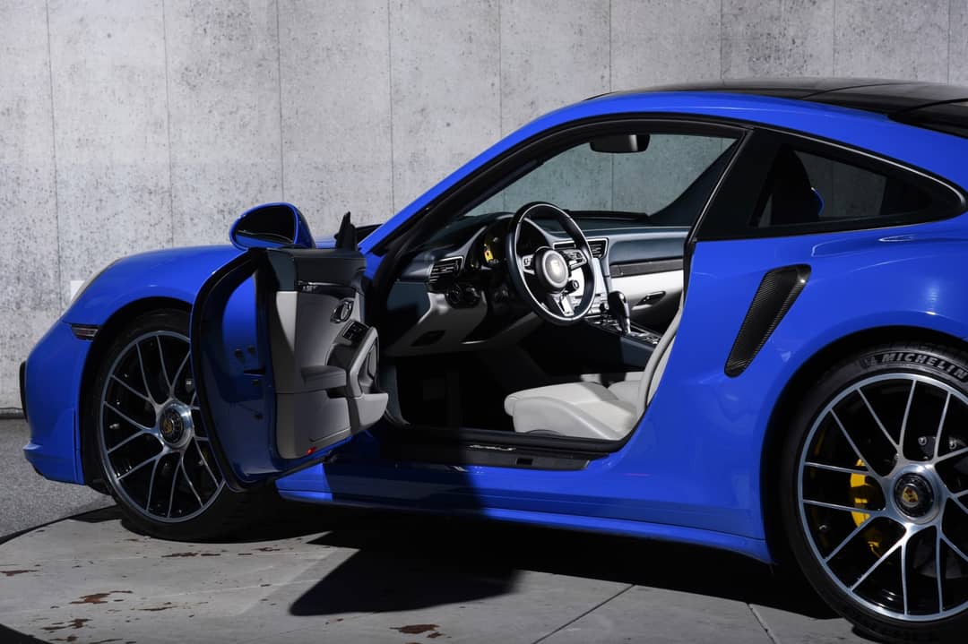 2018 Porsche 911 Turbo S — photo 17