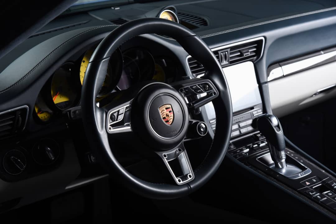 2018 Porsche 911 Turbo S — photo 20