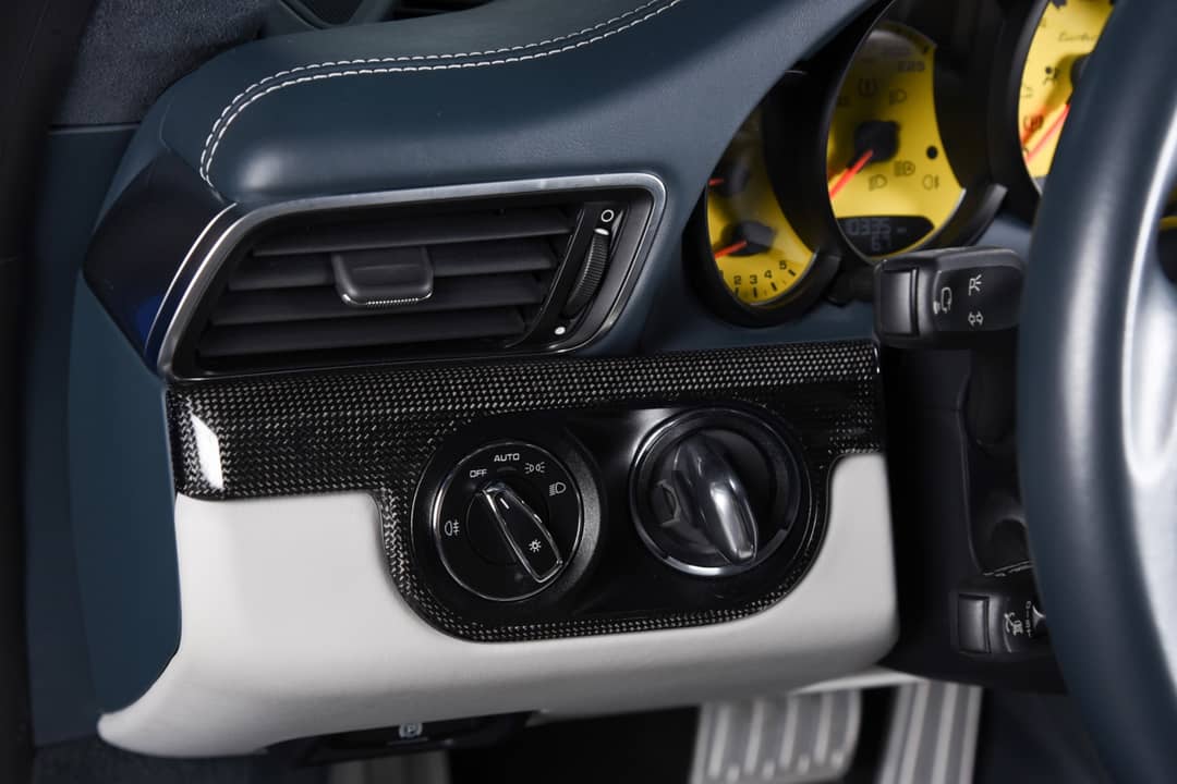 2018 Porsche 911 Turbo S — photo 22