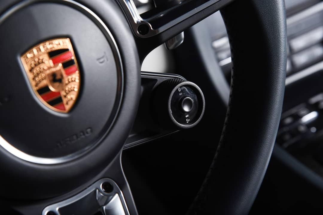2018 Porsche 911 Turbo S — photo 25