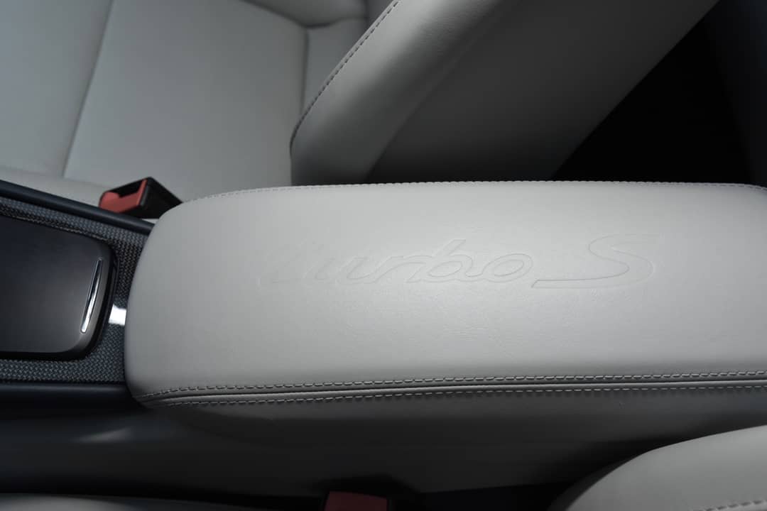 2018 Porsche 911 Turbo S — photo 27