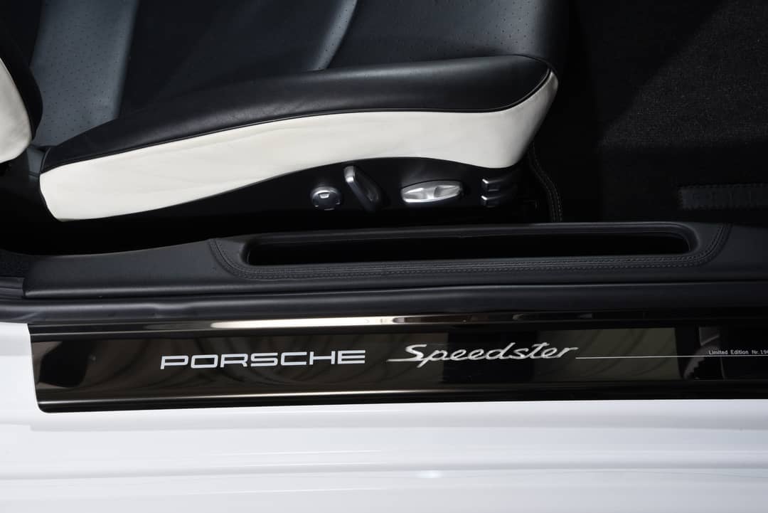 2011 Porsche 911 Speedster — photo 24