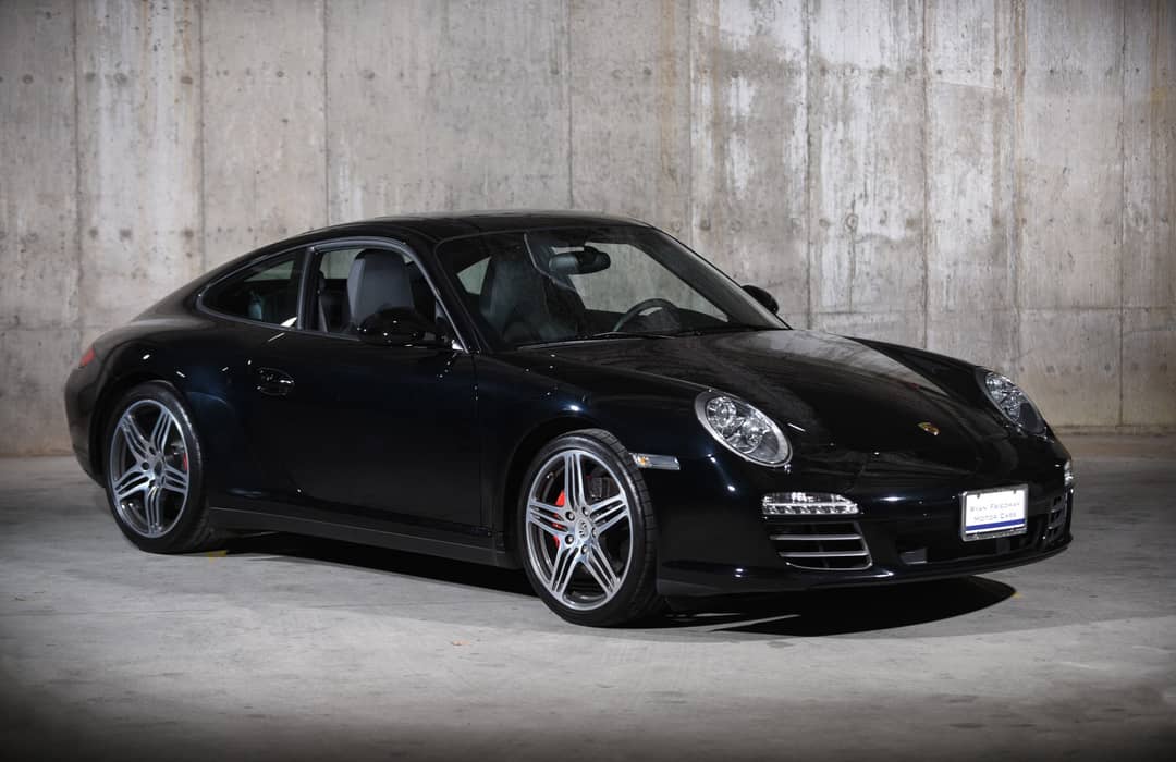 2010 Porsche 911 Carrera 4S — photo 2