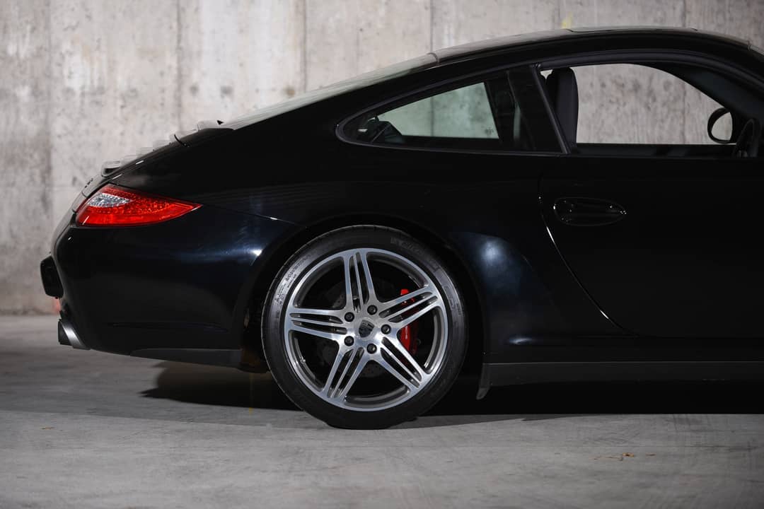 2010 Porsche 911 Carrera 4S — photo 11