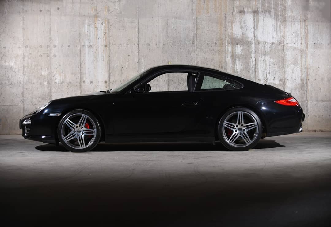 2010 Porsche 911 Carrera 4S — photo 12