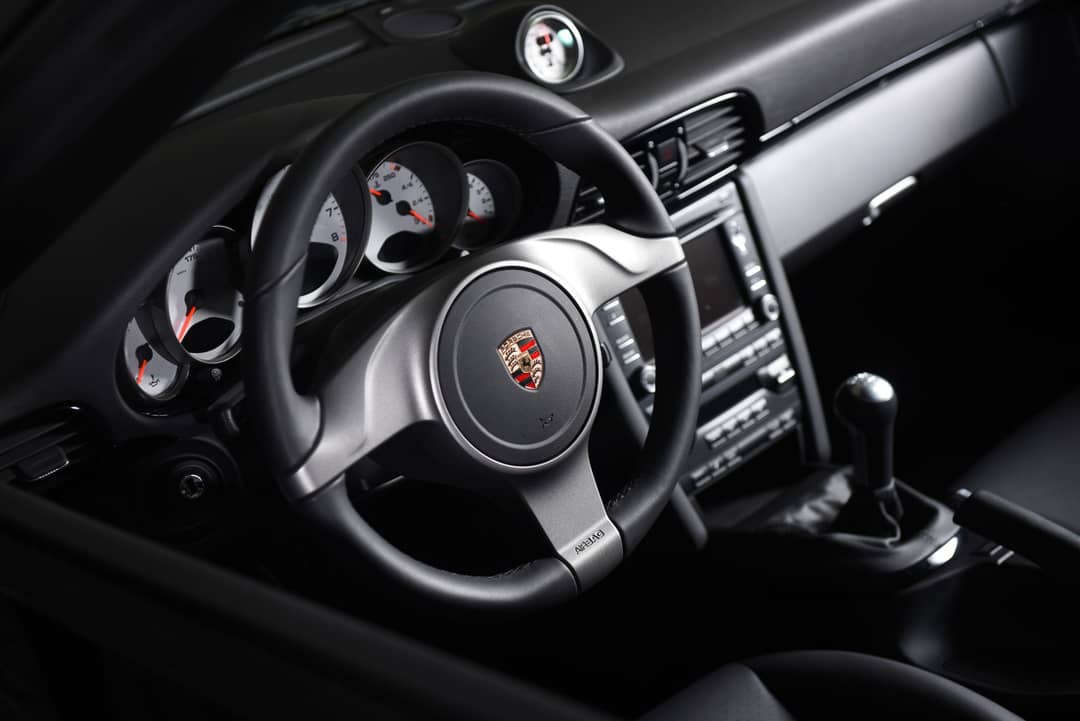 2010 Porsche 911 Carrera 4S — photo 15