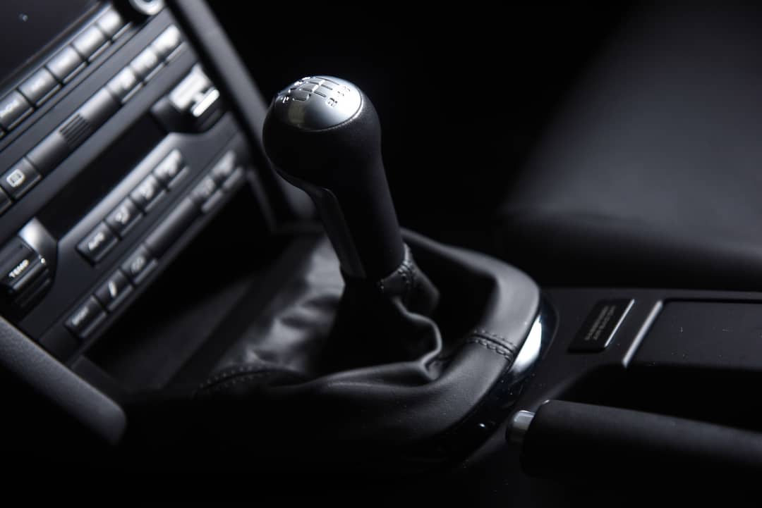 2010 Porsche 911 Carrera 4S — photo 18