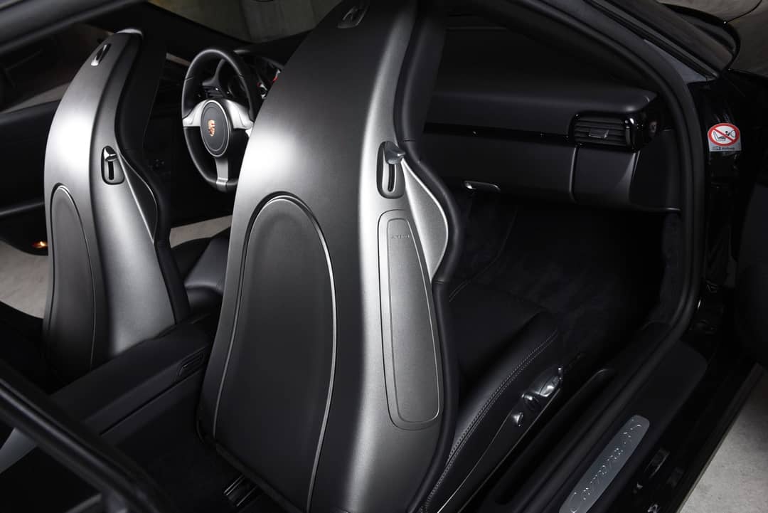 2010 Porsche 911 Carrera 4S — photo 26