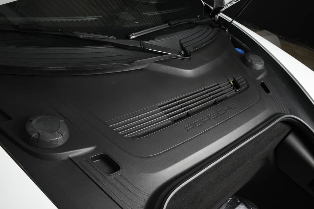 2016 Porsche 911 Carrera GTS — photo 17
