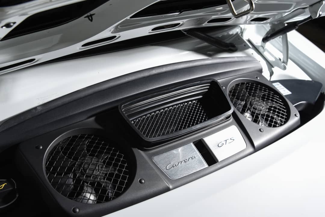 2016 Porsche 911 Carrera GTS — photo 26