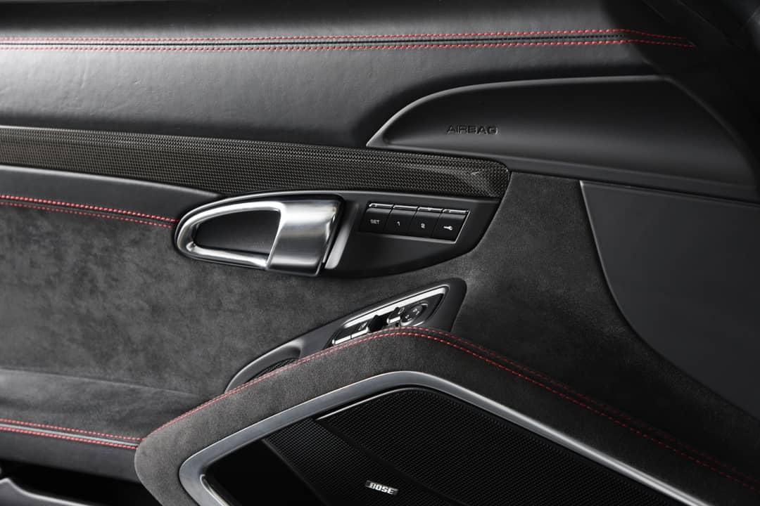 2016 Porsche 911 Carrera GTS — photo 29
