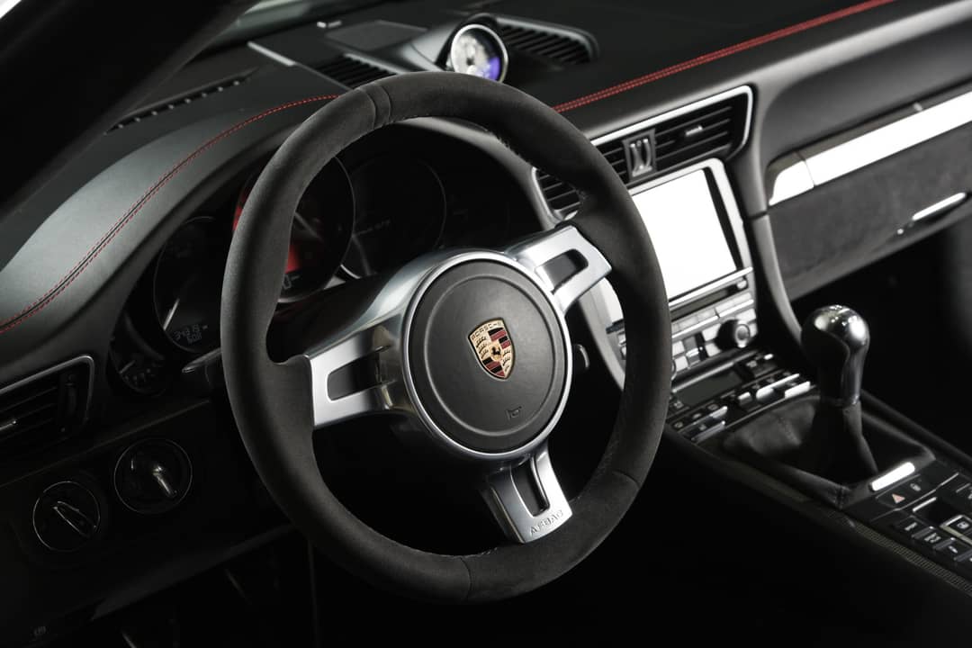 2016 Porsche 911 Carrera GTS — photo 4