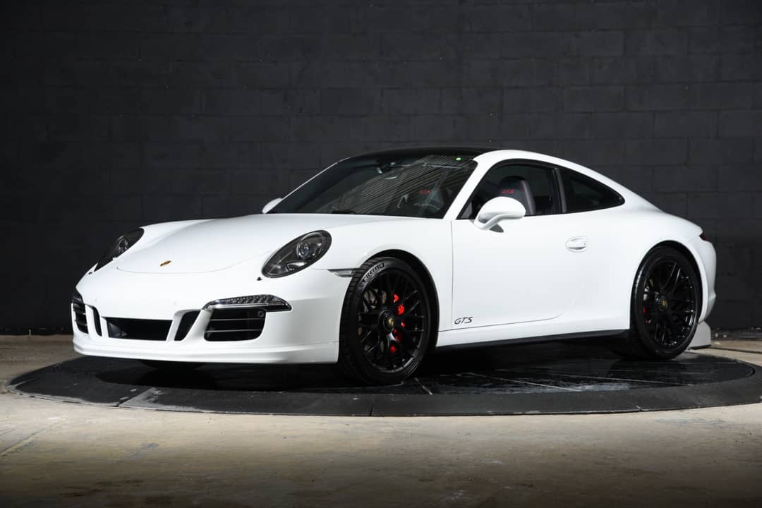 2016 Porsche 911 Carrera GTS — photo 10