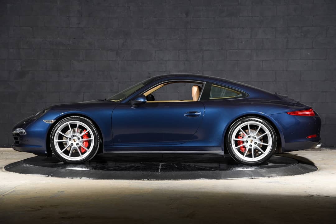 2013 Porsche 911 Carrera 4S — photo 11