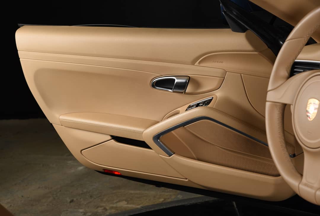 2013 Porsche 911 Carrera 4S — photo 19
