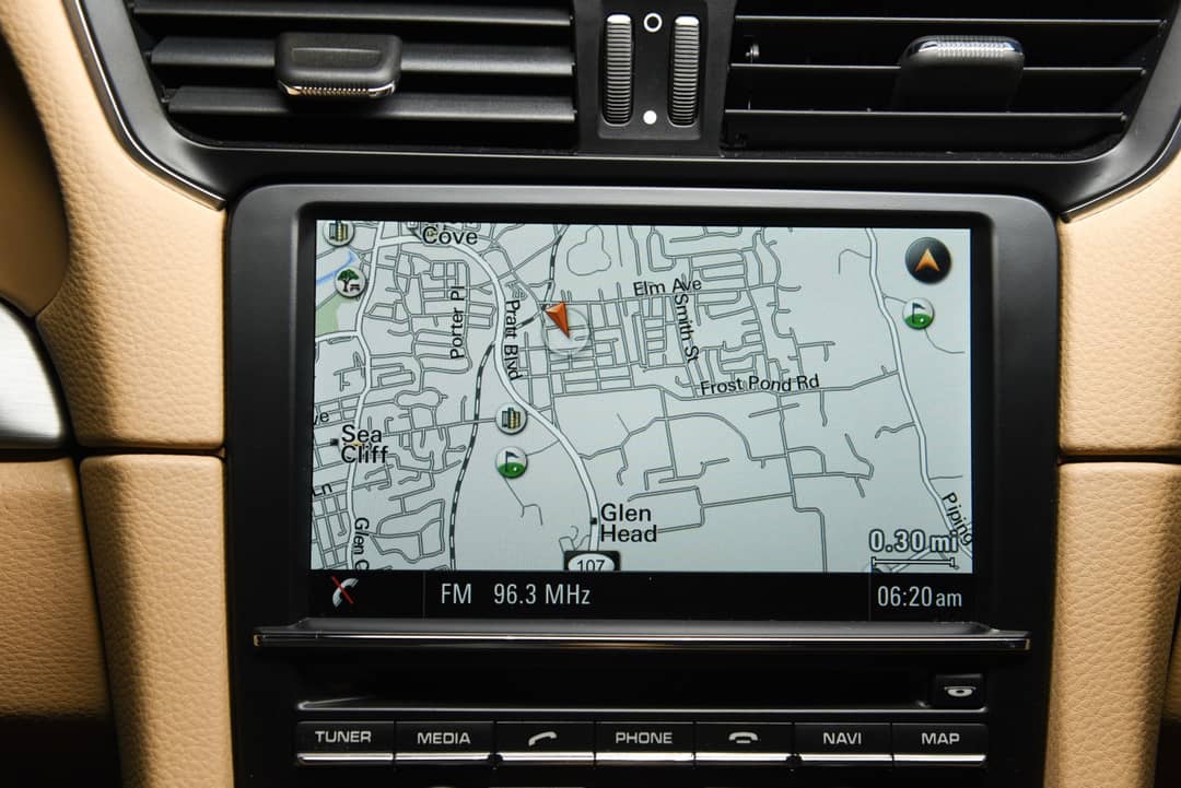 2013 Porsche 911 Carrera 4S — photo 26