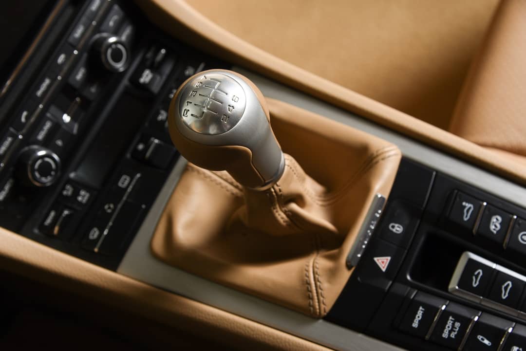 2013 Porsche 911 Carrera 4S — photo 5