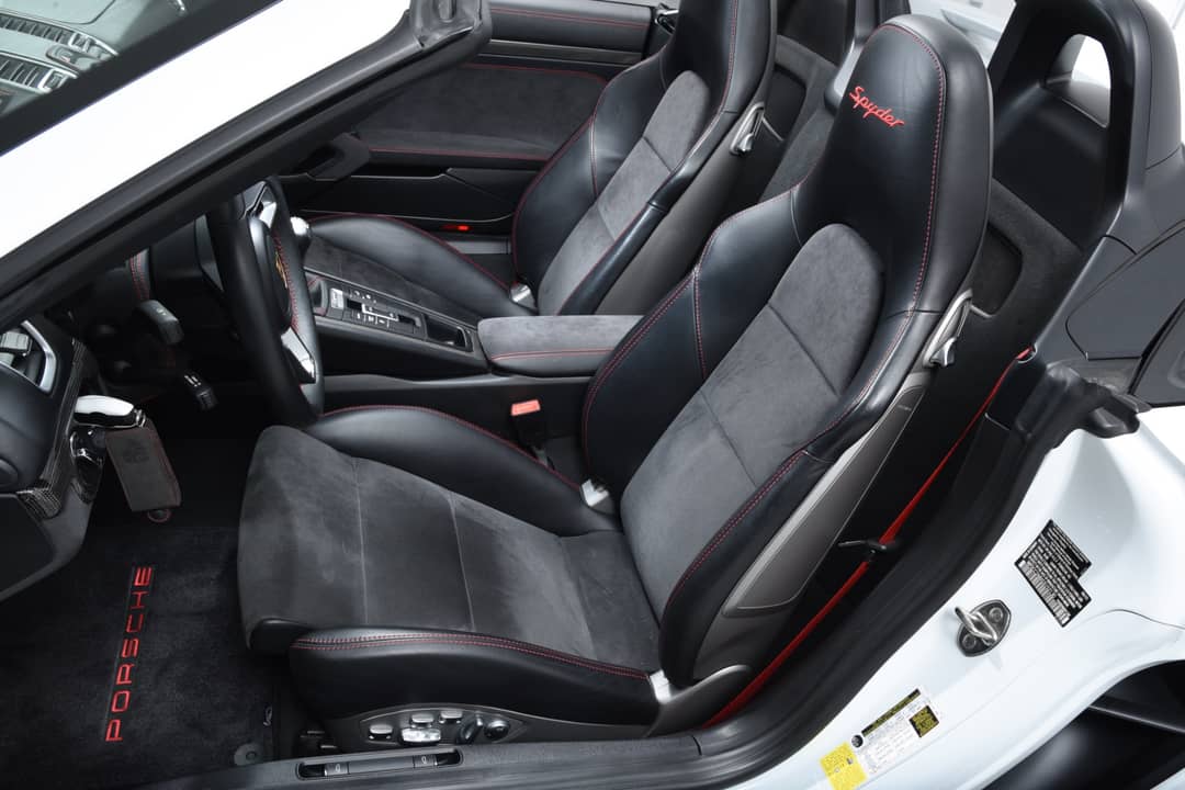 2016 Porsche Boxster Spyder — photo 20