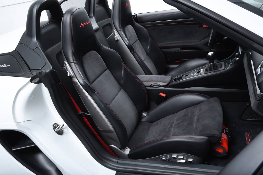 2016 Porsche Boxster Spyder — photo 8