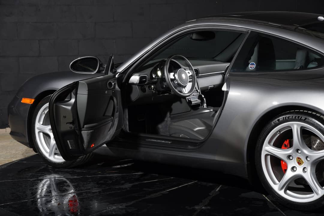2010 Porsche 911 Carrera S — photo 12