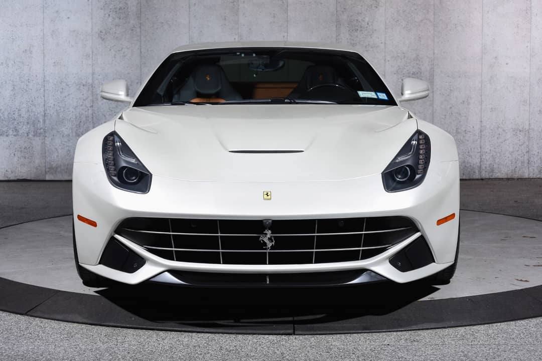 2014 Ferrari F12berlinetta — photo 11