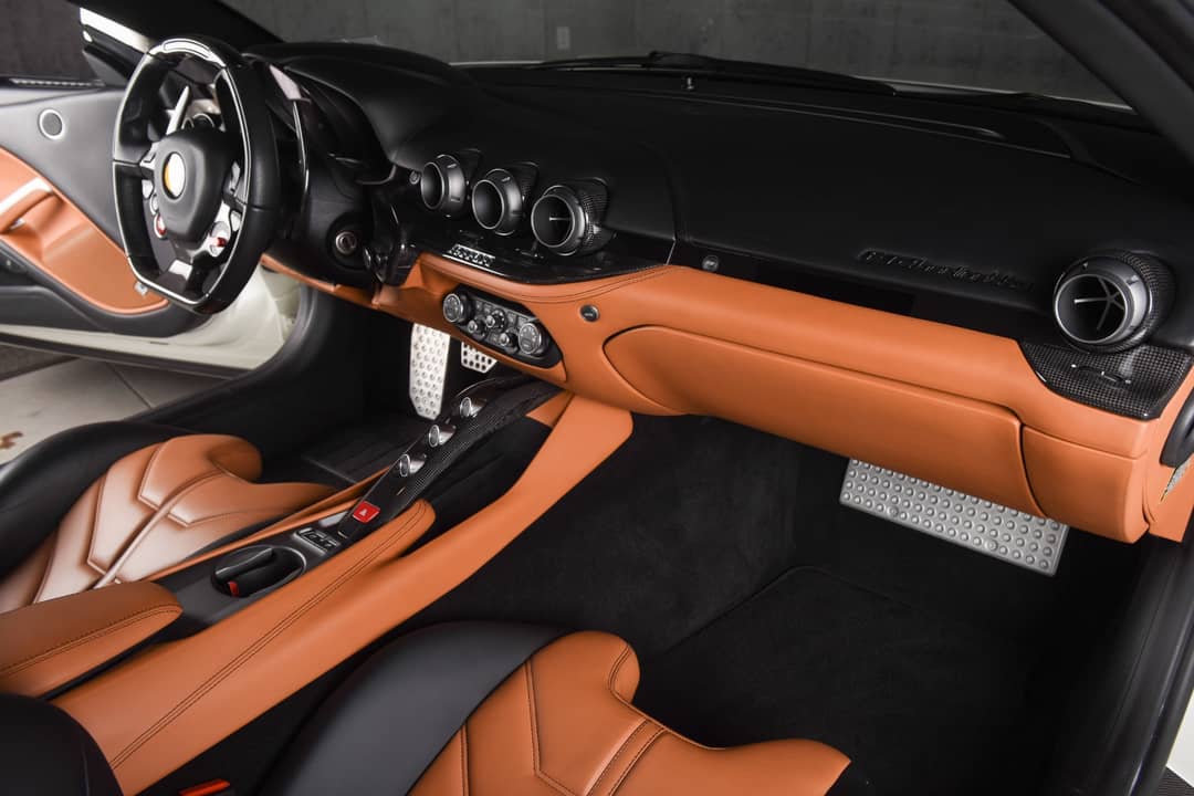 2014 Ferrari F12berlinetta — photo 17