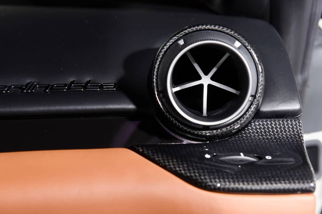 2014 Ferrari F12berlinetta — photo 33