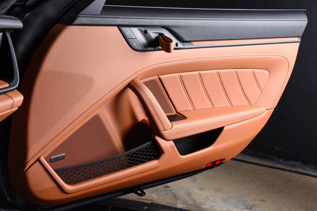 2024 Porsche 911 S/T — photo 23