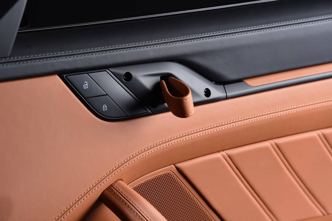 2024 Porsche 911 S/T — photo 24