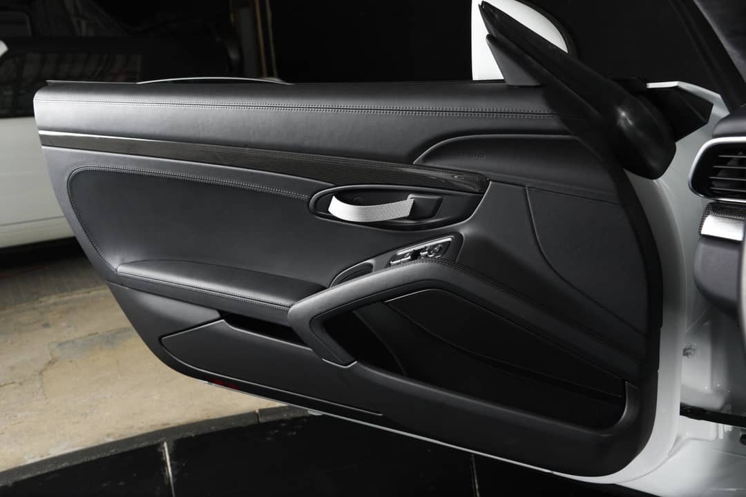 2016 Porsche 911 R — photo 15