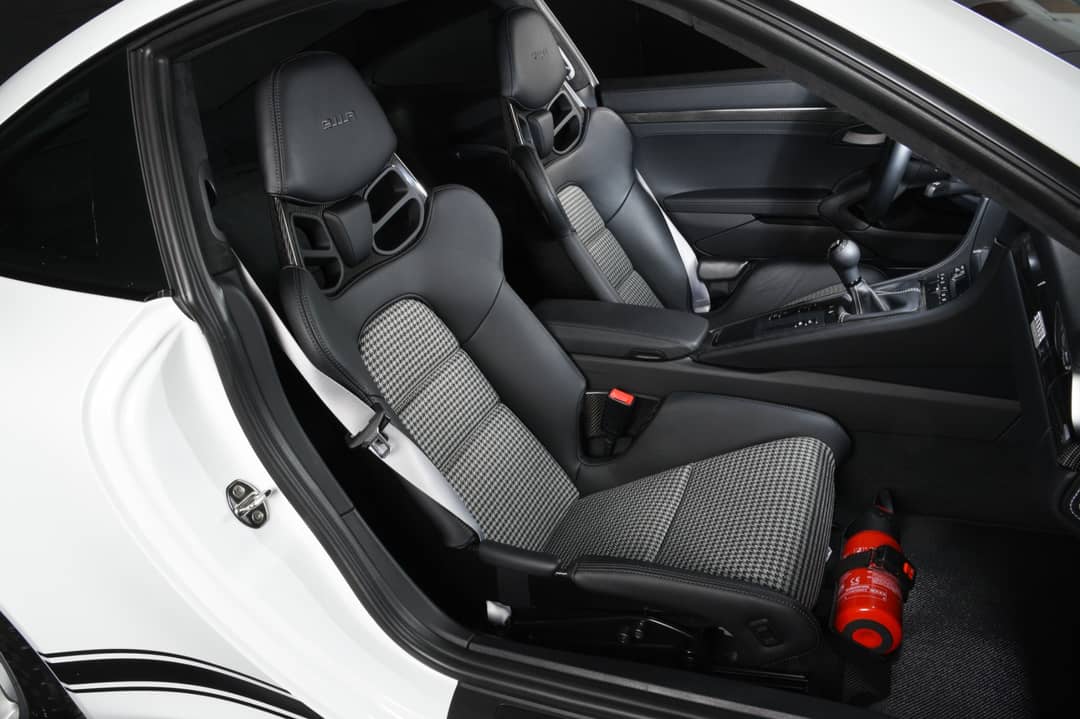 2016 Porsche 911 R — photo 29