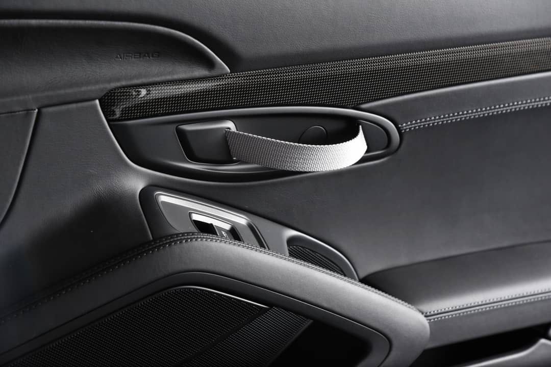 2016 Porsche 911 R — photo 32