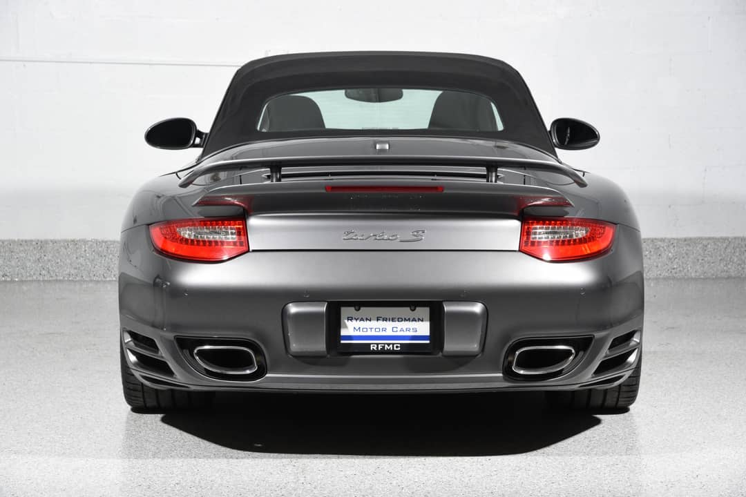 2011 Porsche 911 Turbo S — photo 21