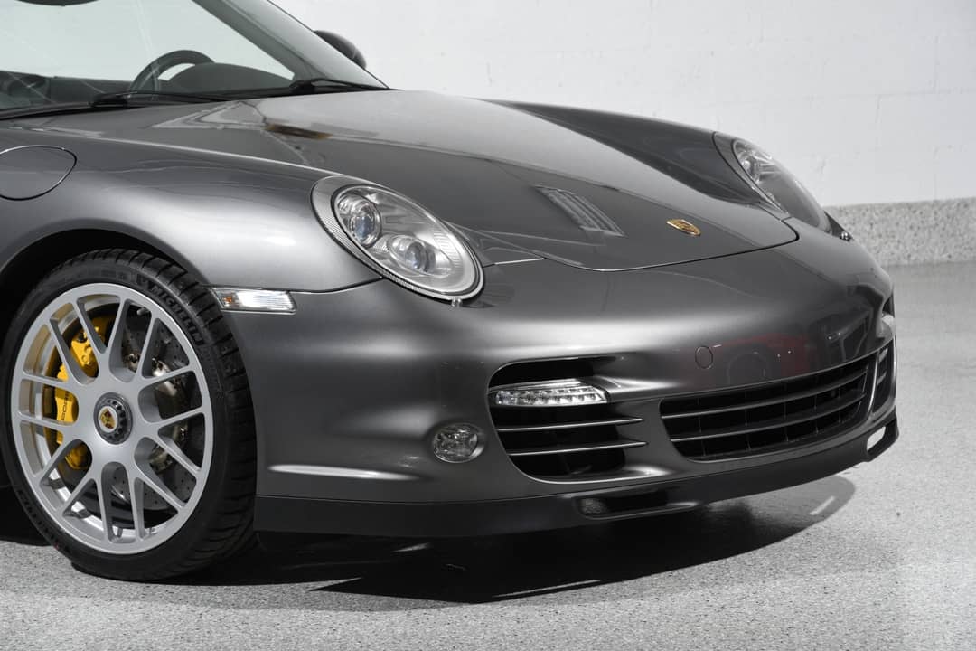 2011 Porsche 911 Turbo S — photo 33