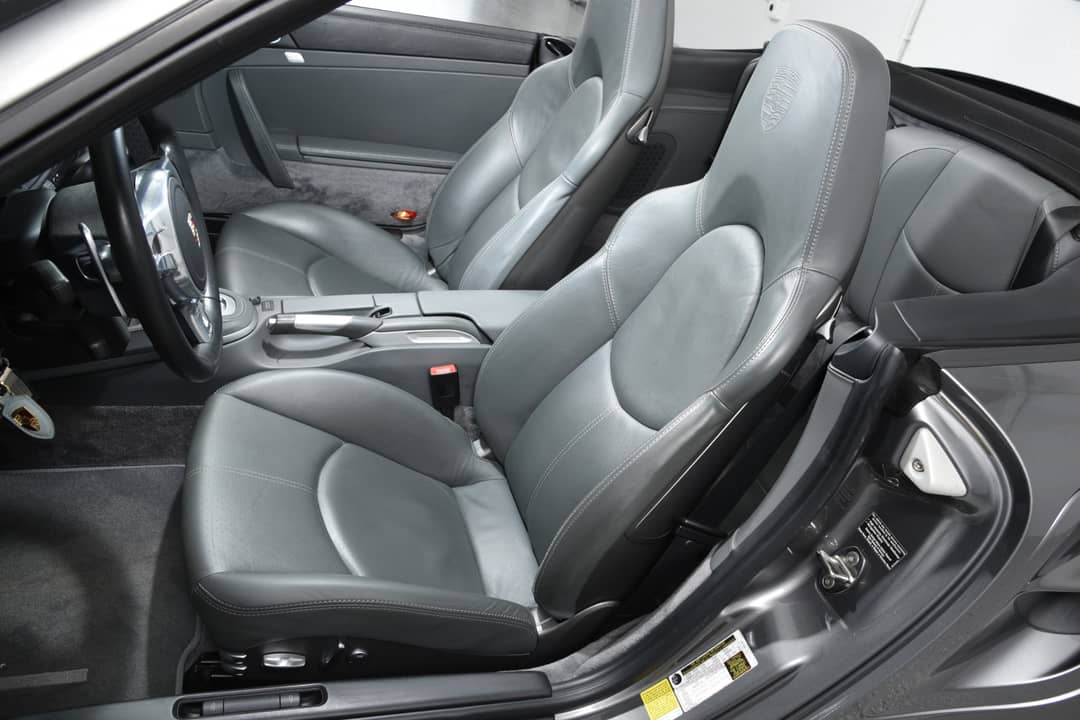 2011 Porsche 911 Turbo S — photo 6
