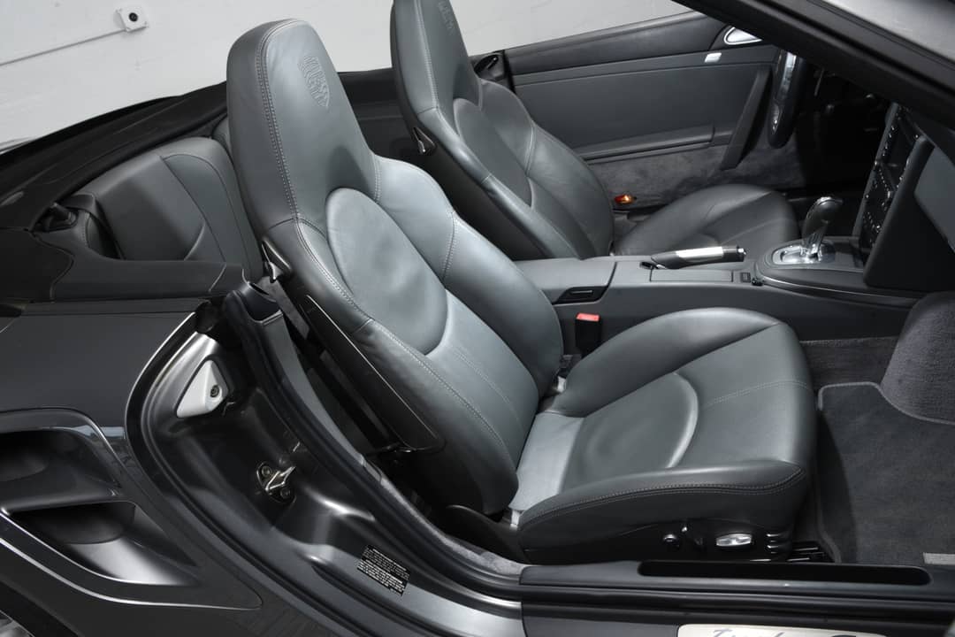 2011 Porsche 911 Turbo S — photo 53