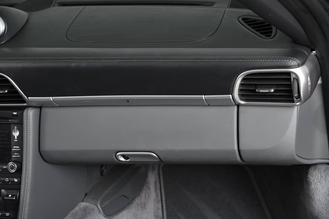 2011 Porsche 911 Turbo S — photo 55